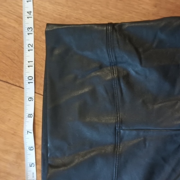 CUTE pair of faux leather pants.Size medium, from Zenana. Good used condition. - Picture 7 of 12